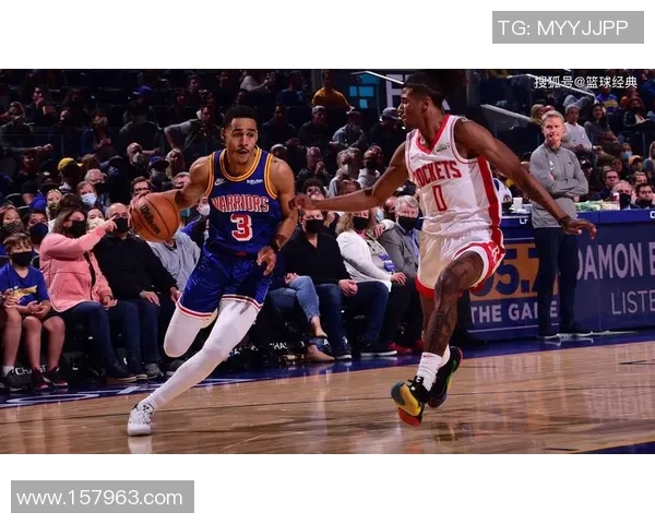 篮球的魅力与挑战探索：从技术精进到团队协作的全面分析